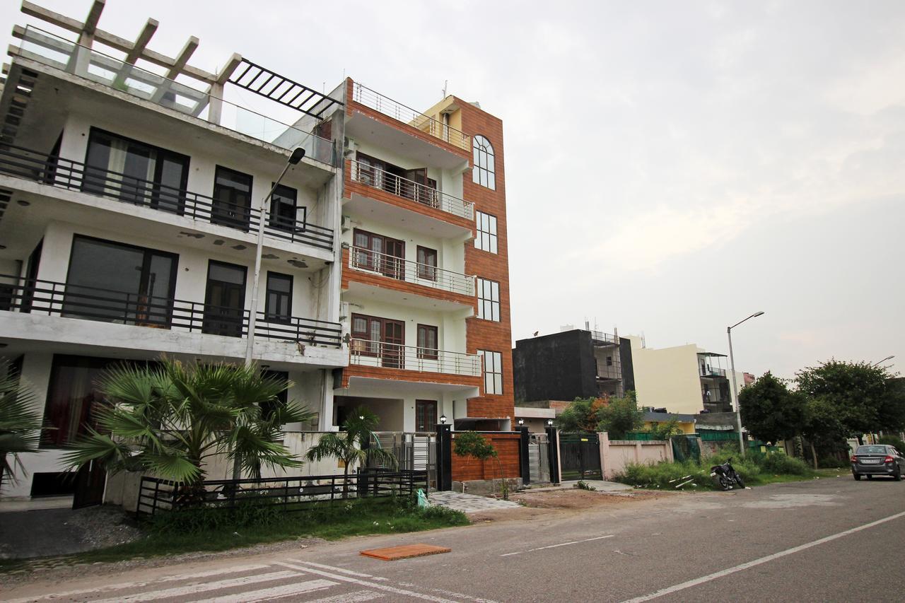 Oyo 9192 Hotel Raghav Residency Нойда Экстерьер фото