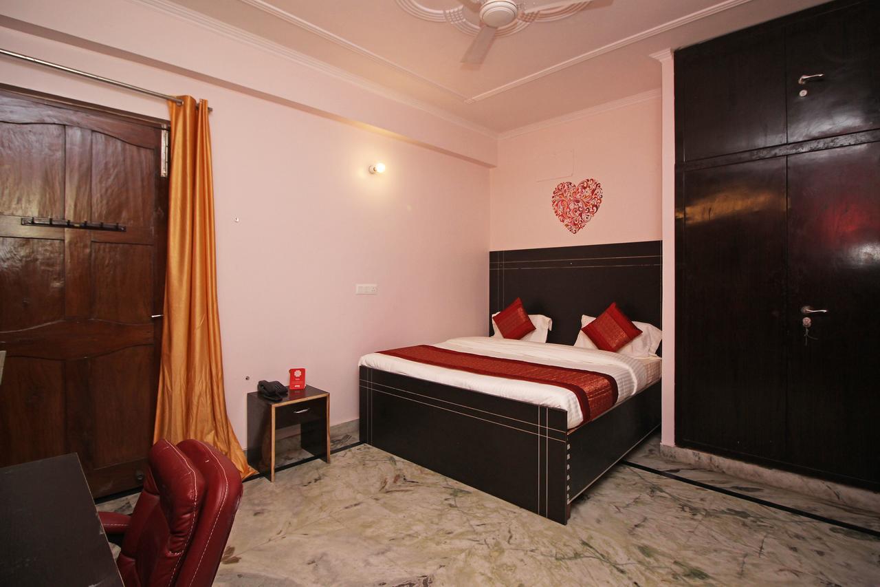 Oyo 9192 Hotel Raghav Residency Нойда Экстерьер фото
