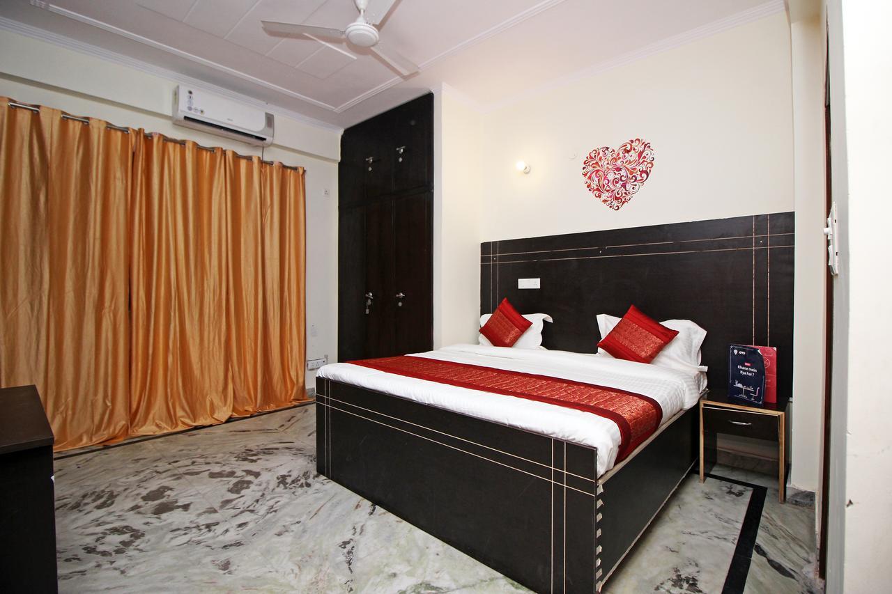 Oyo 9192 Hotel Raghav Residency Нойда Экстерьер фото