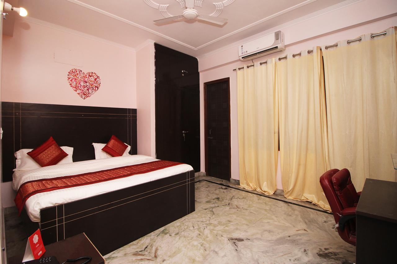 Oyo 9192 Hotel Raghav Residency Нойда Экстерьер фото